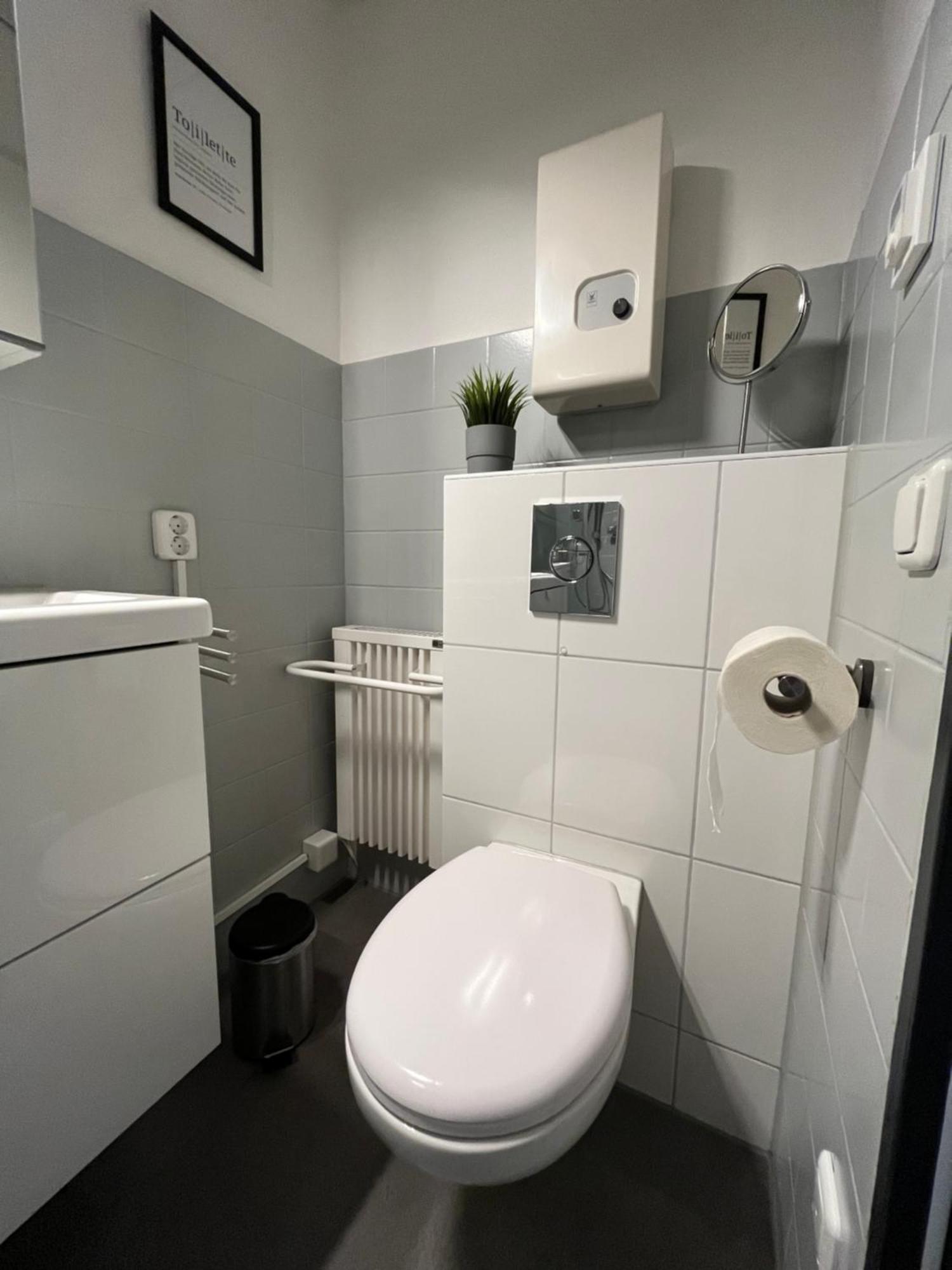 Dein Winterberg Apartment - Wifi Geschirrspueler Smart Tv الغرفة الصورة